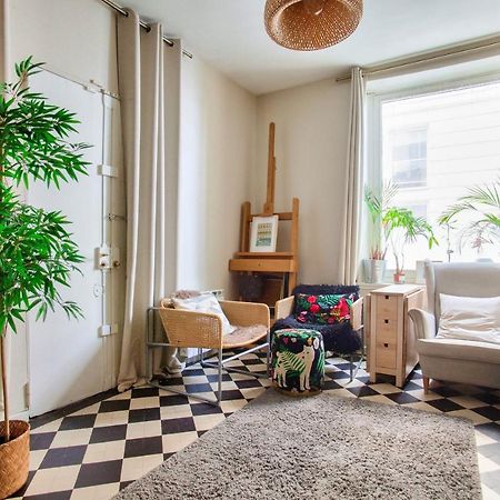Cozy 1 Mezzanine & 1Bedroom Louvre Moulins Free Netflix パリ エクステリア 写真