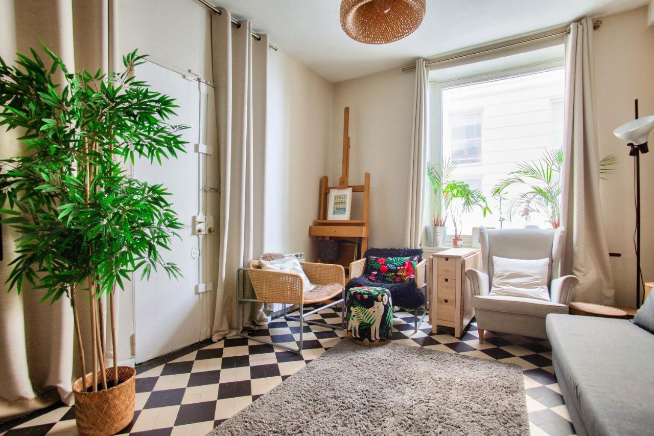 Cozy 1 Mezzanine & 1Bedroom Louvre Moulins Free Netflix パリ エクステリア 写真
